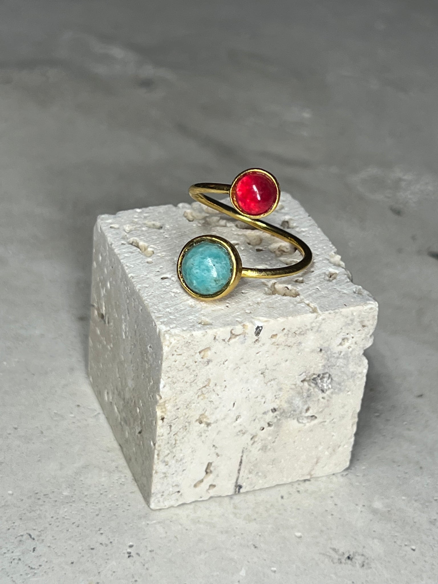 Noa 18k mit Amazonit & Rubin