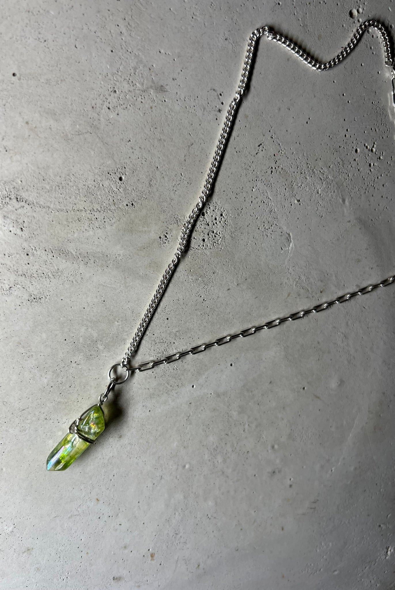 Maari 925 Silver Choker Bergrkistall green