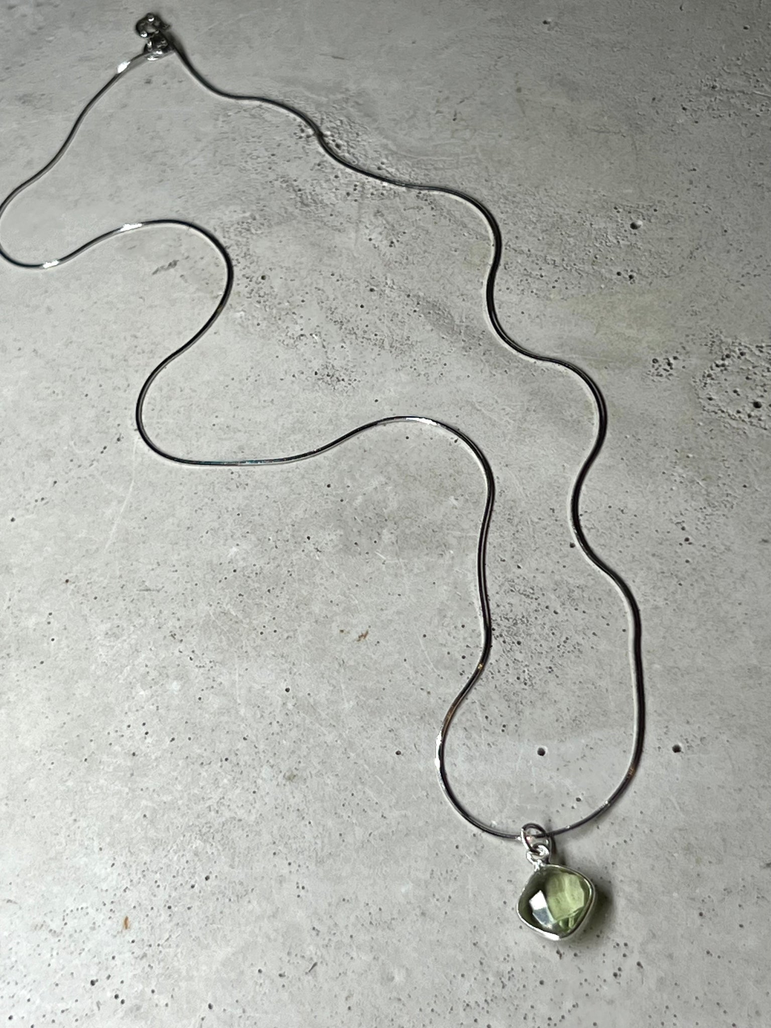 Drop 925 Silber Halskette mit Prehnit