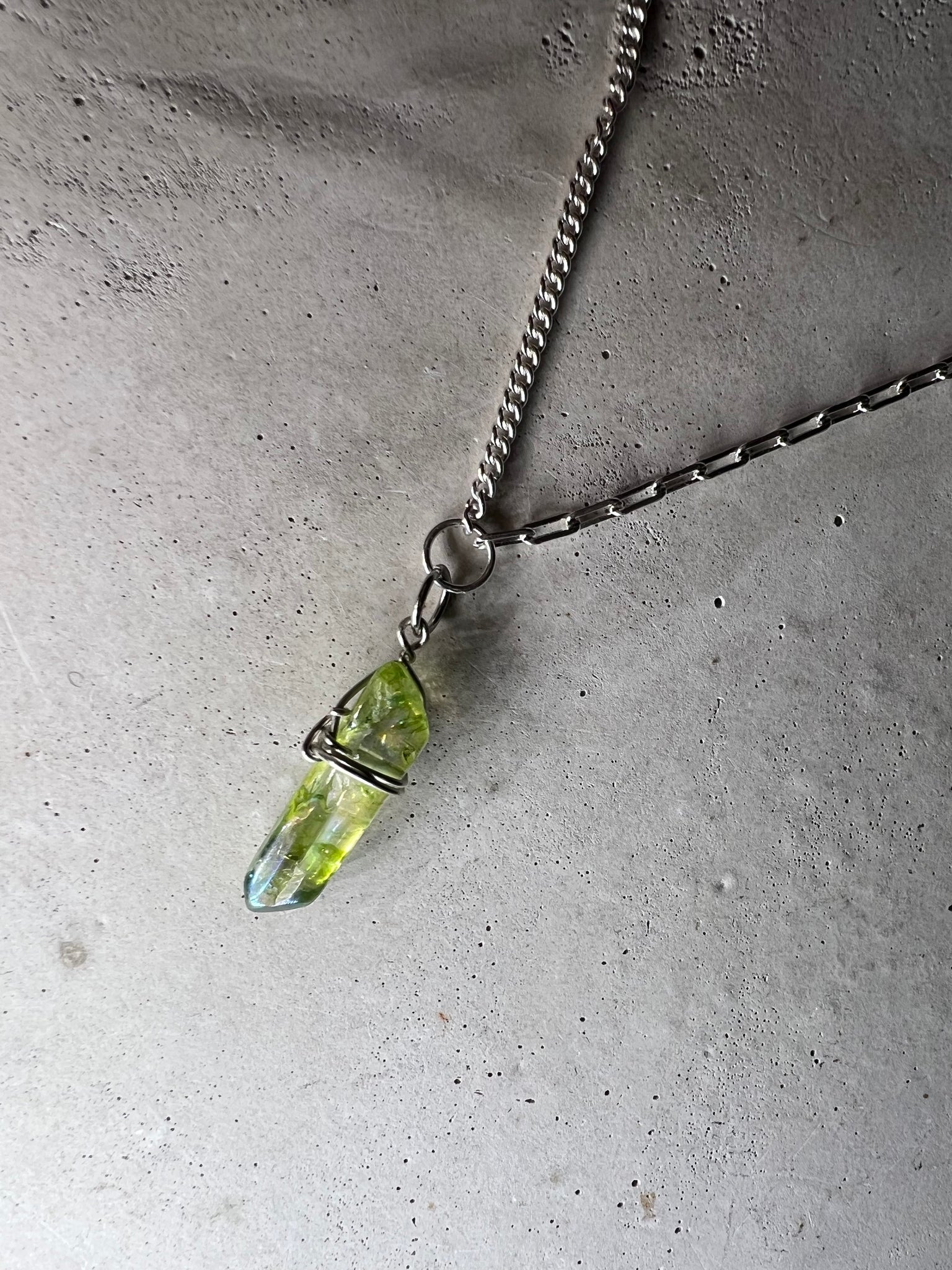 Maari 925 Silver Choker Bergrkistall green