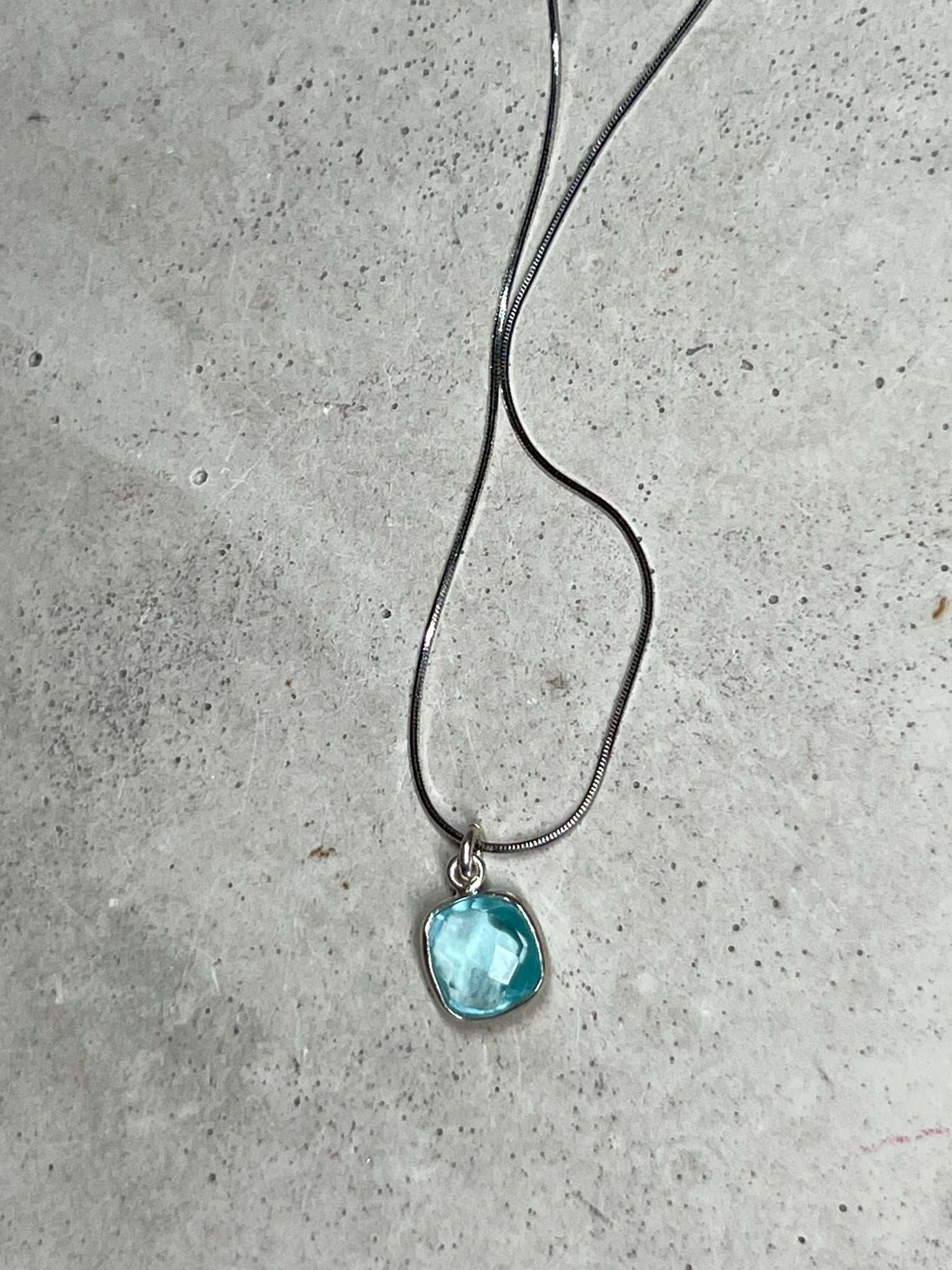 Drop 925 Silber Halskette mit Aquamarin