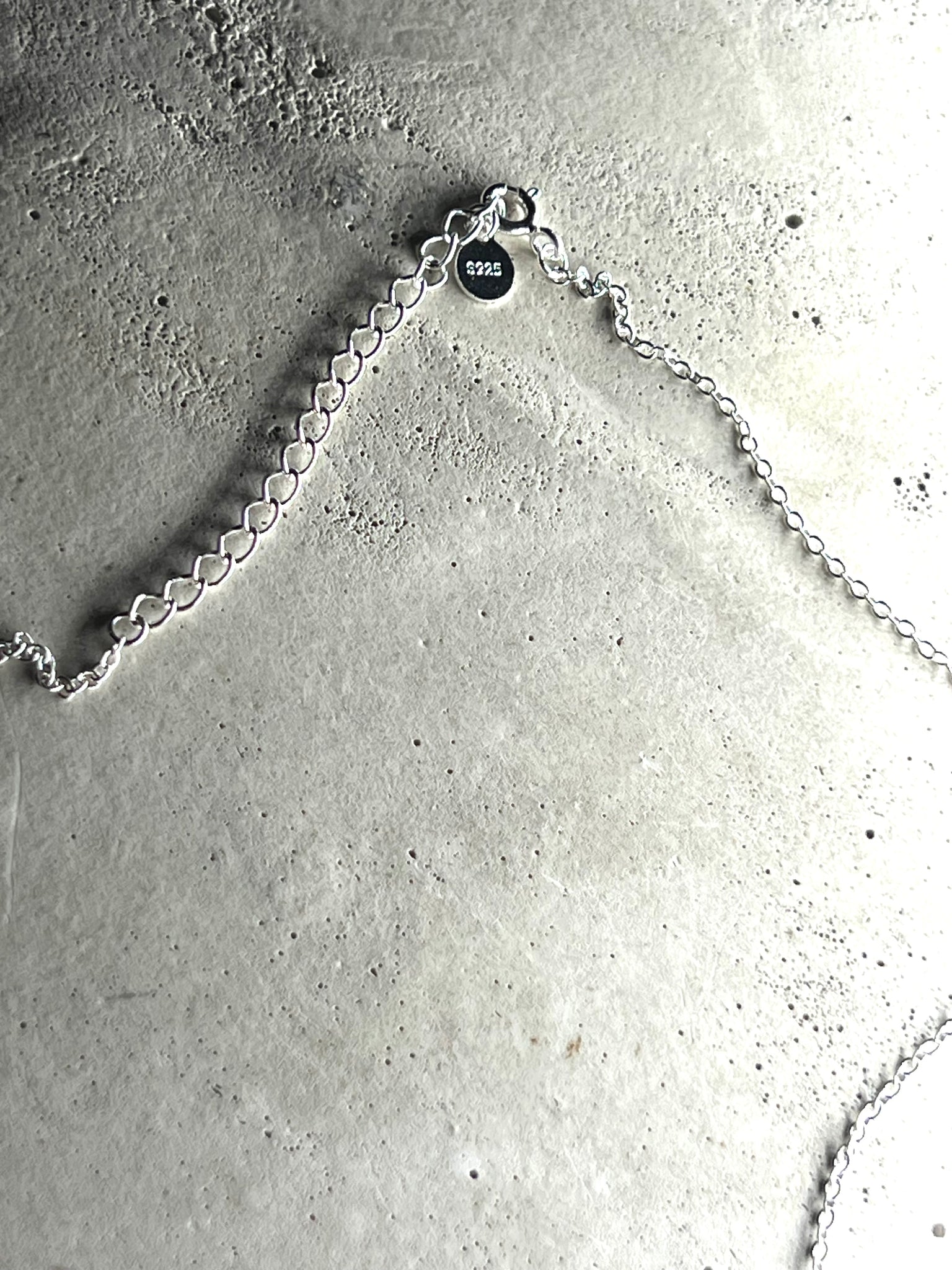 Helen 925 Silver Halskette