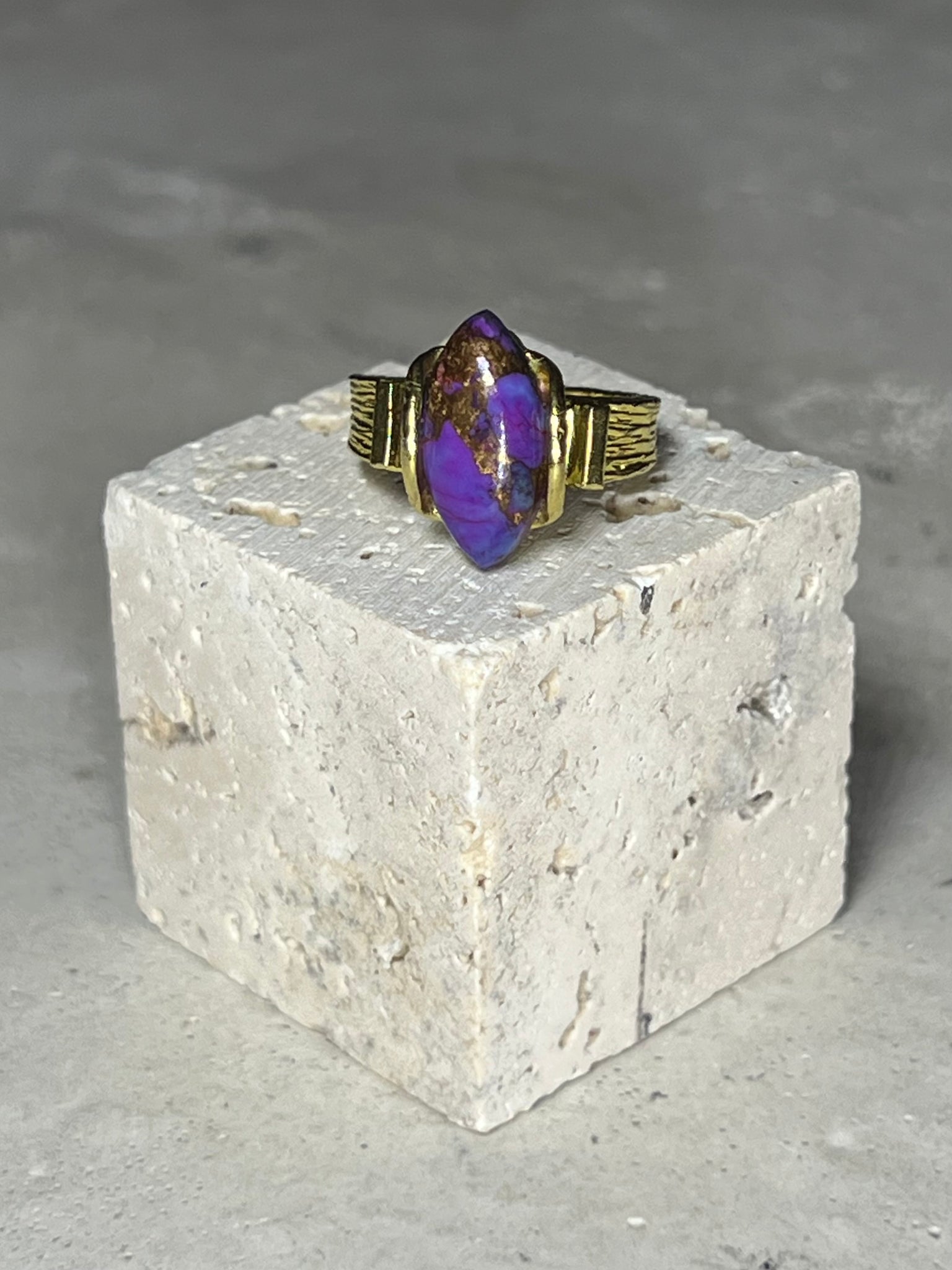 Nymph Violet Kupfertürkis