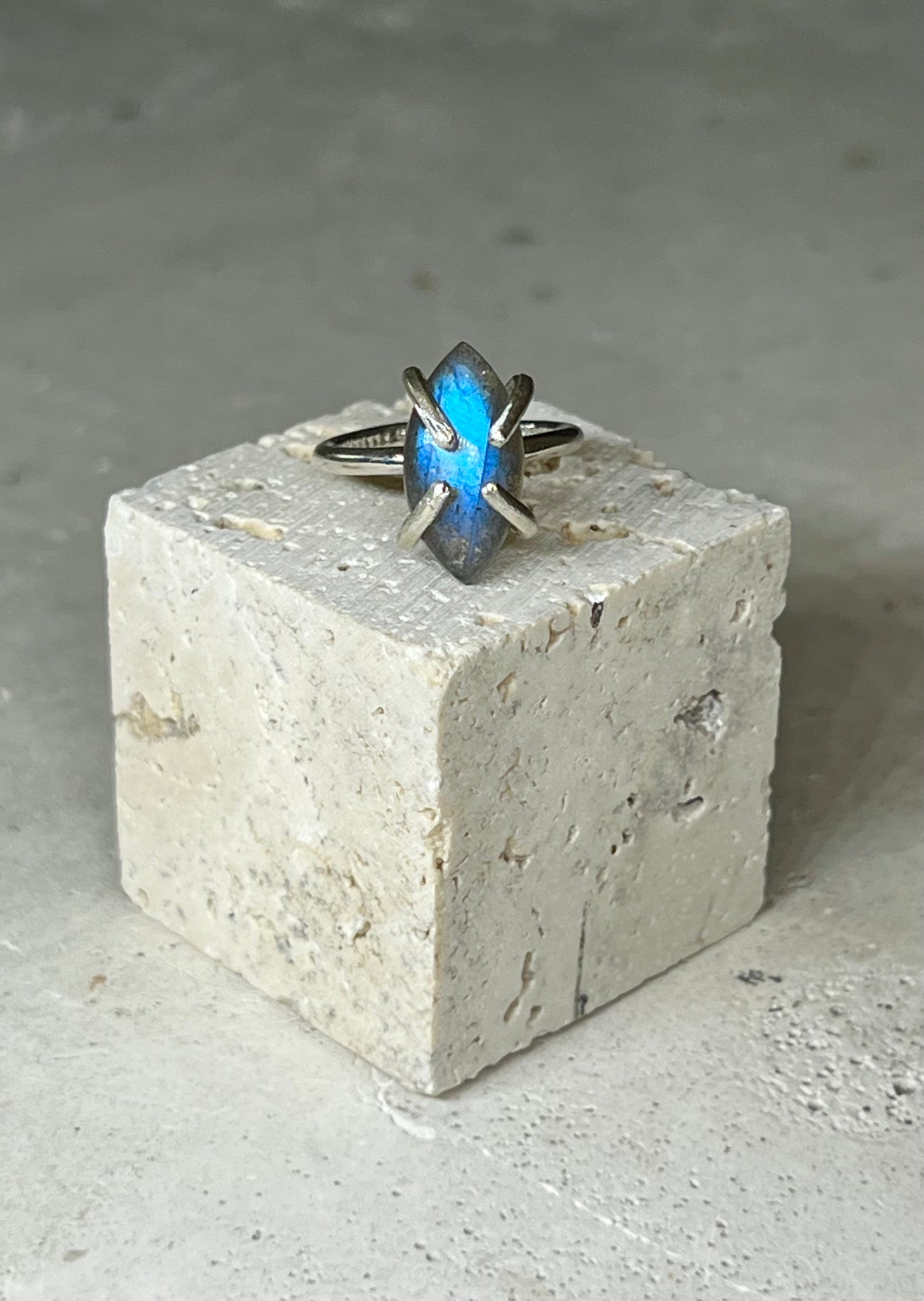 Neptune 925 Eco Silber Labradoritring