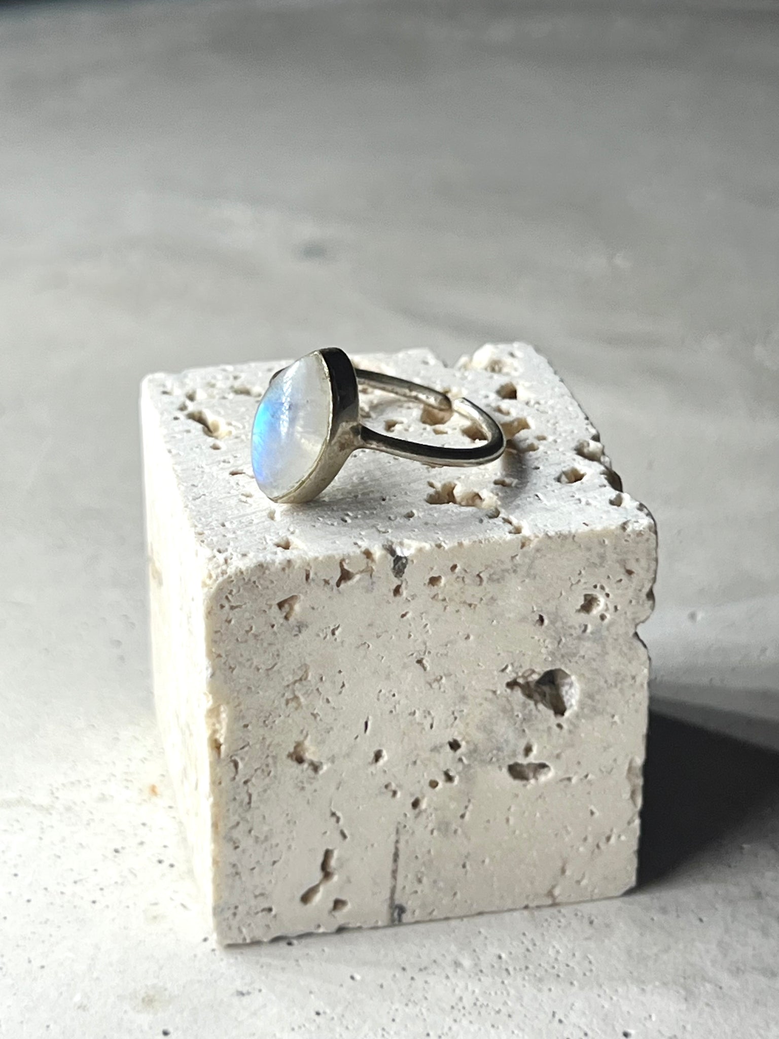 Mondstein Silberring