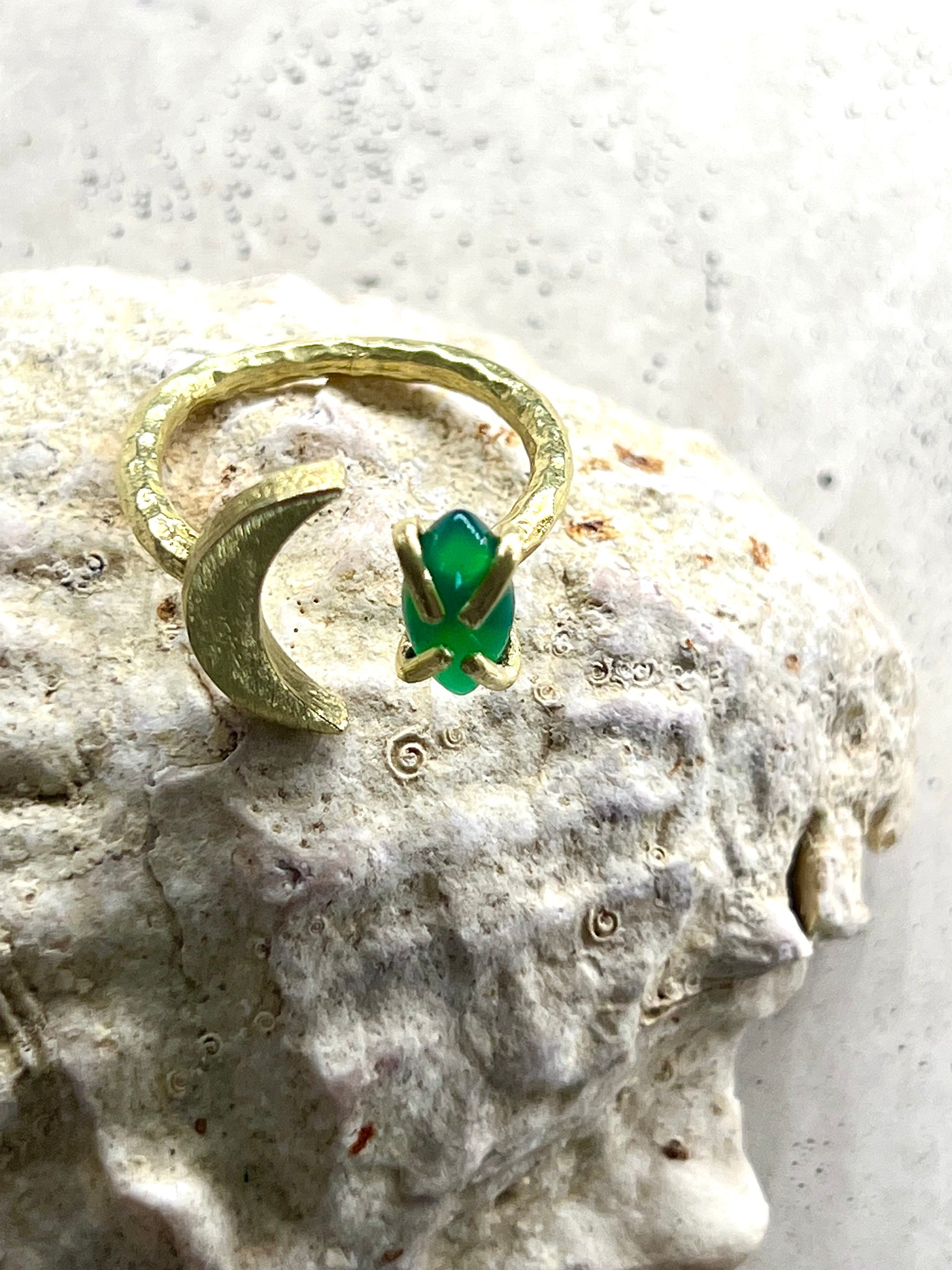 Green onyx moon ring